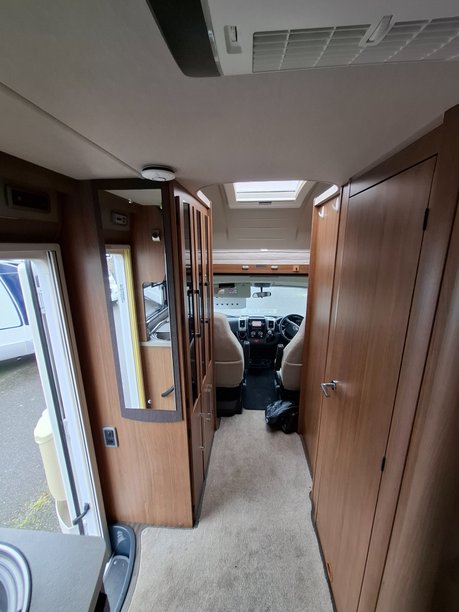 Auto-Trail Apache 634 2016 13