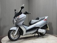 Honda Fes SILVERWING 2008 ONLY 415 MILES 1 OWNER MOT OCTOBER 2027 125CC 5