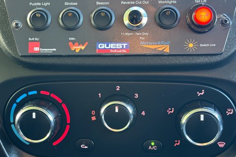 Iveco Daily 70C18D Crew Cab Dropside with Tail Lift - Air Con - Low Miles 20