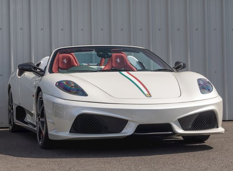 Ferrari 430 Scuderia Spider 16M 1
