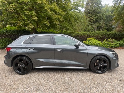 Audi A3 1.0 TFSI 30 S line Sportback S Tronic Euro 6 (s/s) 5dr 9