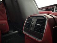 Porsche Macan TURBO PDK 80