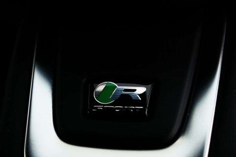 Jaguar XE 2.0 XE R-Sport D Auto 4dr 37