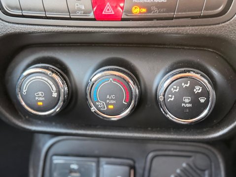 Jeep Renegade 1.6 MultiJetII Longitude Euro 6 (s/s) 5dr 17