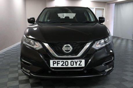Nissan Qashqai DIG-T ACENTA PREMIUM 2