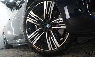 BMW I7 EDRIVE50 M SPORT Ultimate Pack Theatre Screen Bowers&Wilkins No Lux Tax VQ 16