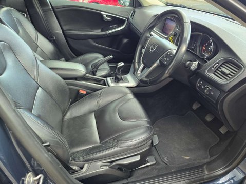 Volvo V40 2.0 V40 Inscription T3 5dr 6