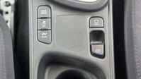 Toyota Yaris Cross 1.5 VVT-h Icon SUV 5dr Petrol Hybrid E-CVT Euro 6 (s/s) (116 ps) 27