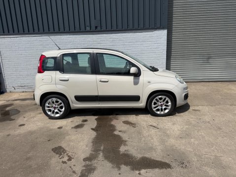 Fiat Panda 1.2 Lounge Euro 5 5dr 7