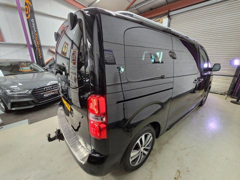Peugeot Traveller 2.0 BlueHDi Allure Standard MPV EAT6 MWB Euro 6 (s/s) 5dr 12