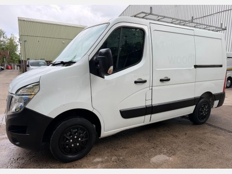 Nissan NV400 2.3 dCi 33 SE Panel Van 5dr Diesel Manual FWD L1 H1 Euro 5 (125 bhp) 21