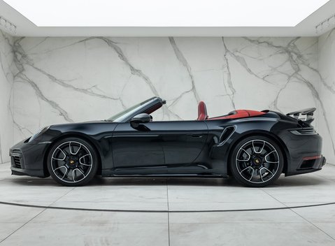 Porsche 911 Turbo S CABRIOLET (992) 6