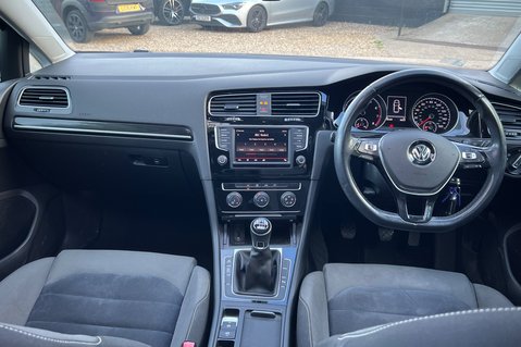 Volkswagen Golf GT EDITION TSI ACT BMT -£20 ROAD TAX - PANORAMIC SUNROOF 10