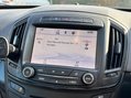 Vauxhall Insignia 2.0 CDTi ecoFLEX SRi Nav Sports Tourer Euro 5 (s/s) 5dr 15