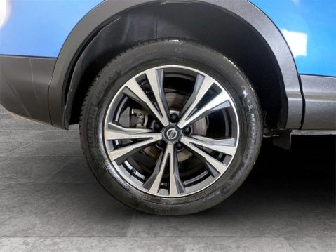 Nissan Qashqai 1.3 DIG-T N-Connecta SUV 5dr Petrol DCT Auto Euro 6 (s/s) (160 ps) 10