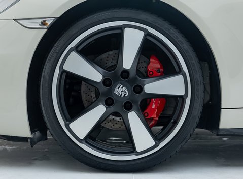 Porsche 911 50TH ANNIVERSARY EDITION 28