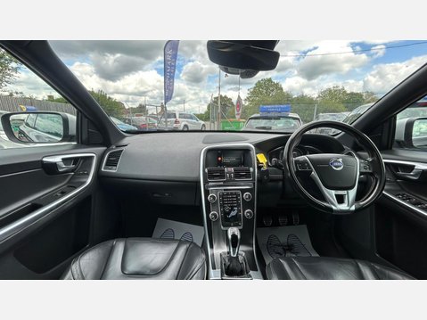 Volvo XC60 2.0 D4 R-Design Lux Nav Euro 6 (s/s) 5dr 37