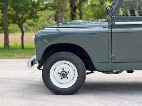 Land Rover Series II 2.25 Petrol 88" 31