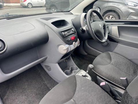 Peugeot 107 1.0 12V Urban 2 Tronic Euro 4 3dr 14