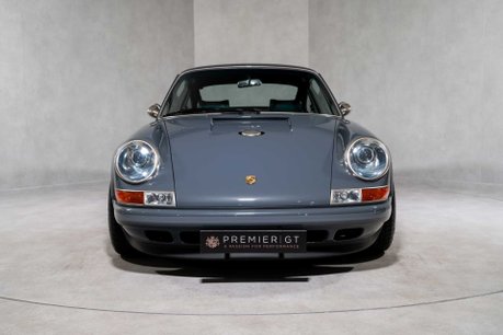 Porsche 911 SINGER 911 SUSSEX COMMISSION. INFORMATION COMING SOON. 2