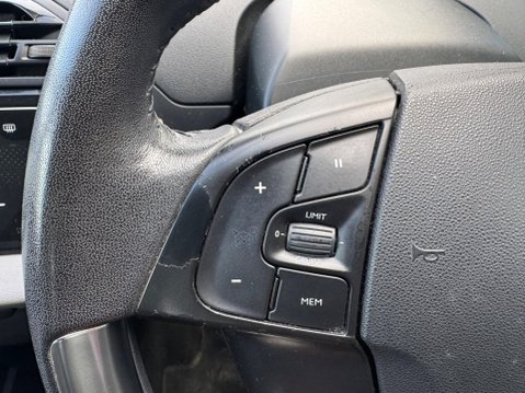 Citroen C4 Picasso 1.6 HDi VTR+ Euro 5 5dr 17