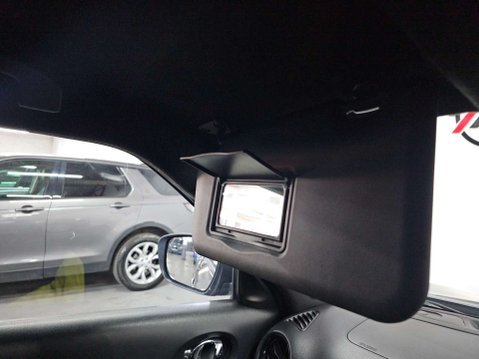 Nissan Juke 1.2 Juke N-Connecta DiG-T 5dr 68