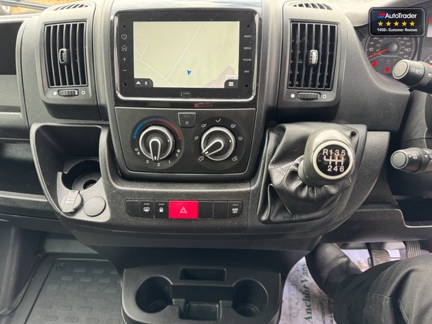 Peugeot Boxer LWB L3H2 Medium Roof Professional Premium Plus 335 SELECT 27