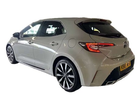 Toyota Corolla 2.0 Corolla GR Sport HEV CVT 5dr 4