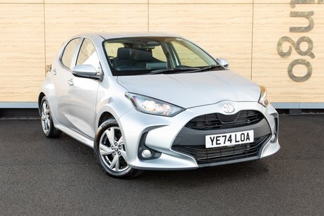 Toyota Yaris ICON FHEV