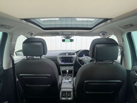 Volkswagen Tiguan 2.0 Tiguan SEL TDI 4Motion Semi-Auto 4WD 5dr 2