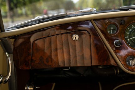 Alvis TE21 DHC 20