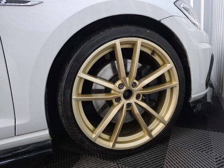 Volkswagen Golf 2.0 TSI R Hatchback 5dr Petrol DSG 4Motion Euro 6 (s/s) (310 ps) 28