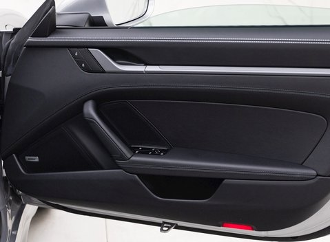 Porsche 911 Targa 4S (992) 23