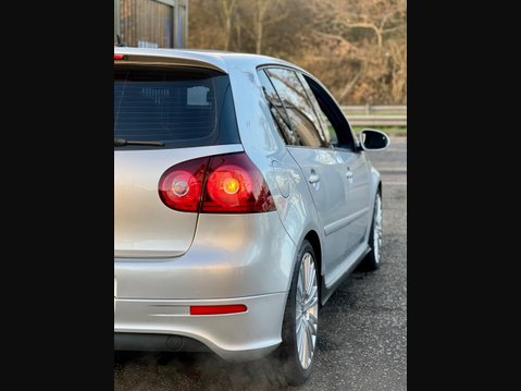 Volkswagen Golf 3.2 V6 R32 DSG 4Motion 5dr 41