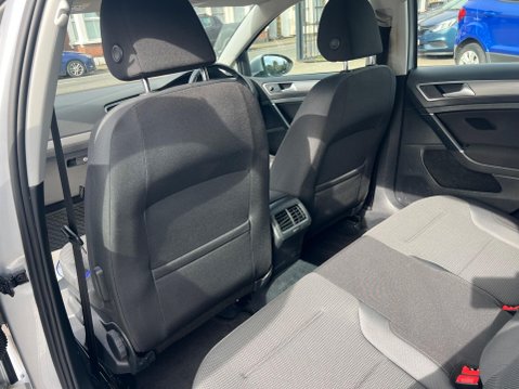 Volkswagen Golf 1.0 TSI Match Edition BlueMotion Euro 6 (s/s) 5dr 28