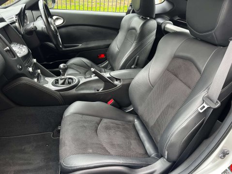 Nissan 370Z 3.7 370Z GT V6 3dr 9
