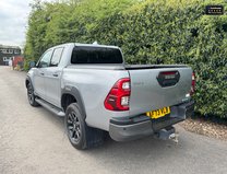 Toyota Hilux Invincible X [SOLD CR] AUTO | Camera | Nav | 2.8 LT | Euro 6 | No VAT| SEL 7