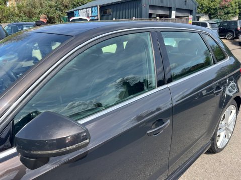 Audi A3 1.4 TFSI CoD S line Sportback S Tronic Euro 6 (s/s) 5dr 15