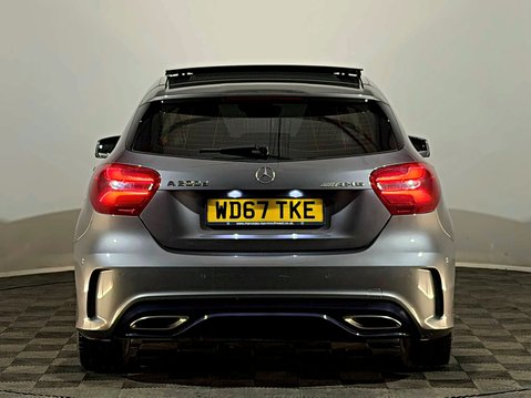 Mercedes-Benz A Class A 200 D AMG LINE PREMIUM PLUS 8