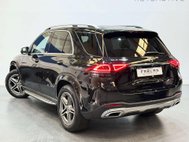 Mercedes-Benz GLE 2.0 GLE300d AMG Line SUV 5dr Diesel G-Tronic 4MATIC Euro 6 (s/s) (245 ps) 18