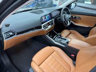 BMW 3 Series 2.0 330e 12kWh Sport Pro Saloon 4dr Petrol Plug-in Hybrid Auto Euro 6 (s/s) 30