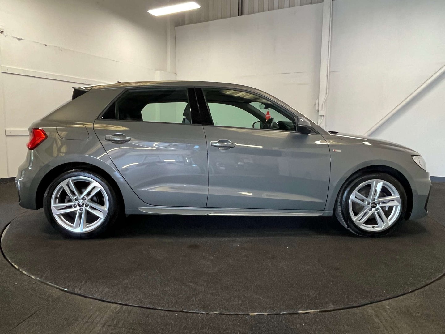 2023 Audi A1 — image 7