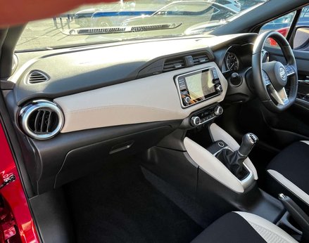 Nissan MICRA 1.0 Micra Tekna IG-T 5dr 17