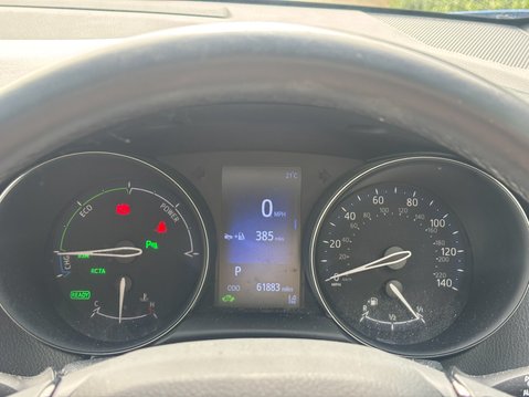Toyota C-HR 1.8 VVT-h Dynamic SUV 5dr Petrol Hybrid CVT Euro 6 (s/s) (122 ps) 18