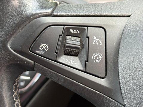 Vauxhall Corsa 1.4i Energy Euro 6 (s/s) 3dr 9