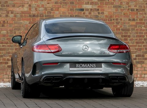 Mercedes-Benz C Class C63 S Coupe 3