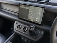 Land Rover Defender V8 76