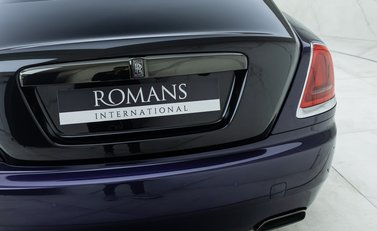 Rolls-Royce Wraith Black Badge 32
