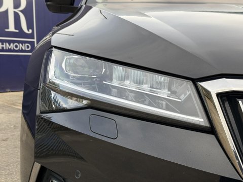 Skoda Superb 2.0 TSI Laurin & Klement Hatchback 5dr Petrol DSG Euro 6 (s/s) (190 ps) 12