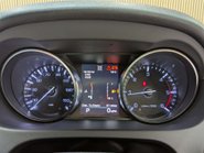 Land Rover Discovery Sport 2.0 Discovery Sport Luxury HSE TD4 Auto 4WD 5dr 74